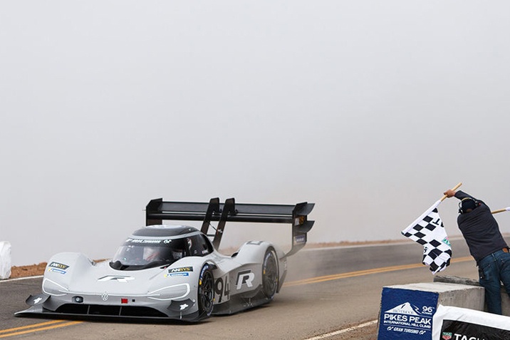 I.D. R Pikes Peak 